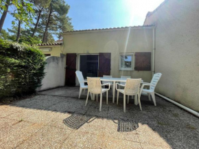 Charmante maisonnette proche centre et plage, terrasse, parking et à 1km des plages ! - FR-1-550-41